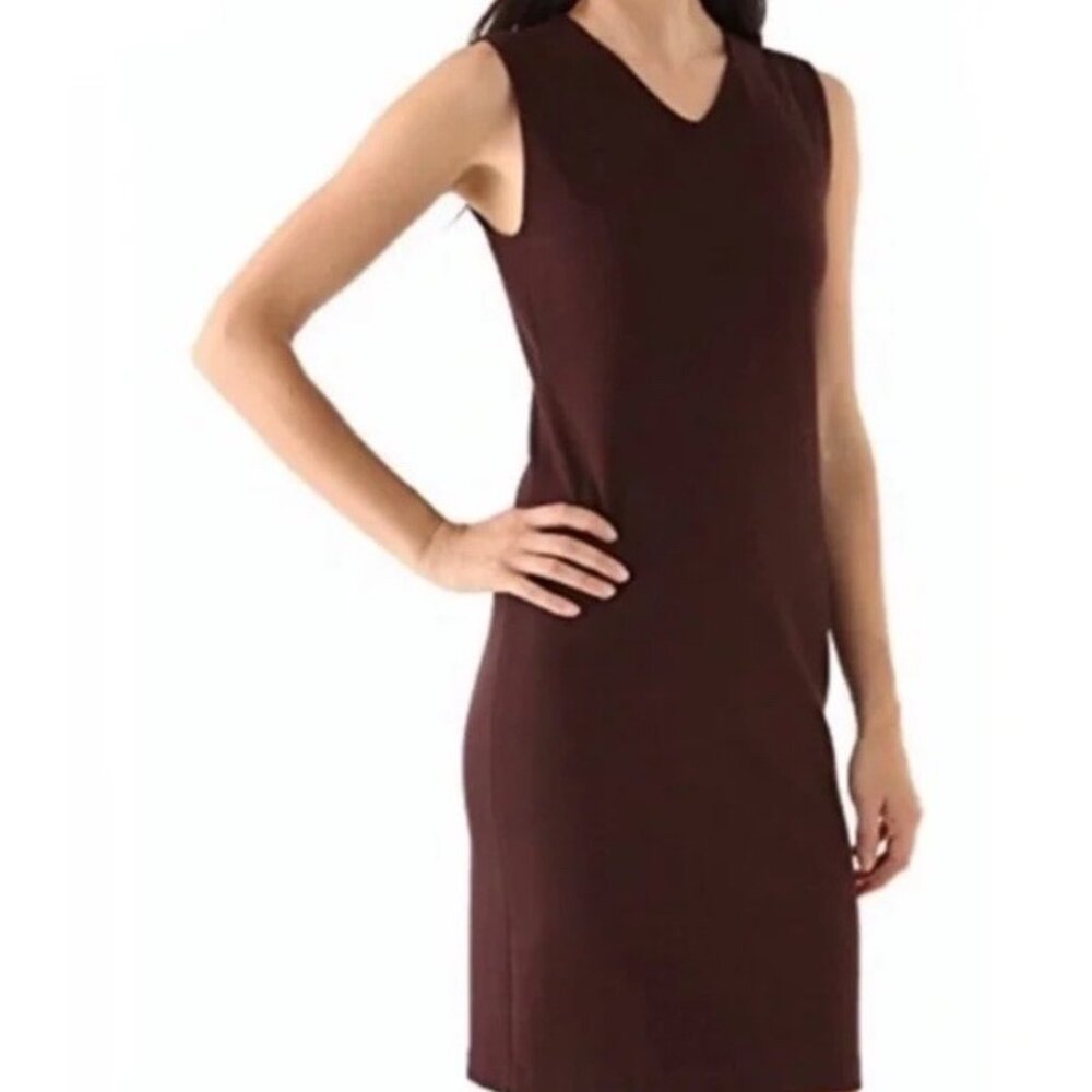 Vince Sheath Dress 2 Burgundy Red Crepe Knit Stretch V-neck Career Minimalist